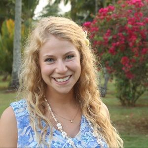 Meet your Posher, Lisa